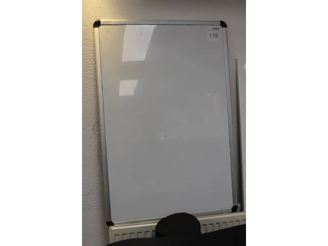 Whiteboard. afmeting 90 x 60 cm. - afbeelding 2 van  2