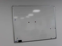 Whiteboard met afmeting 150 x 120 cm. - afbeelding 1 van  1