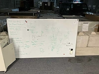 Whiteboard - afbeelding 2 van  3