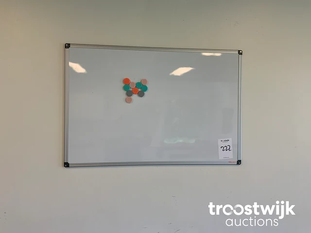 Whiteboard - afbeelding 1 van  2