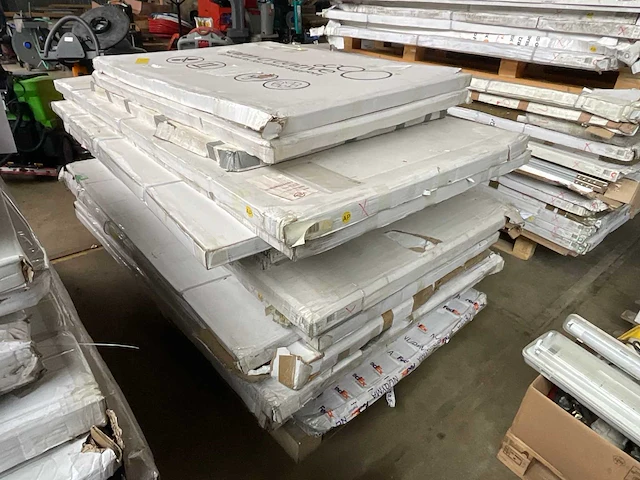 Whiteboards (15x) - afbeelding 7 van  12