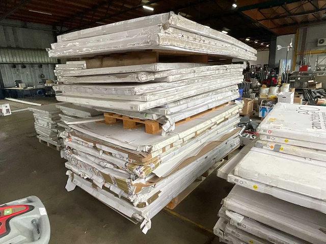 Whiteboards (23x) - afbeelding 1 van  14