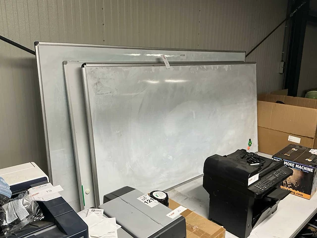 Whiteboards (4x) - afbeelding 1 van  2