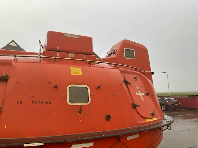 Whittakerq ca5400 reddingsboot “lifeboat” - afbeelding 24 van  26