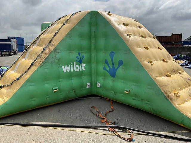 Wibit - action tower xxl - aquapark speeltoestel (c) - afbeelding 2 van  9