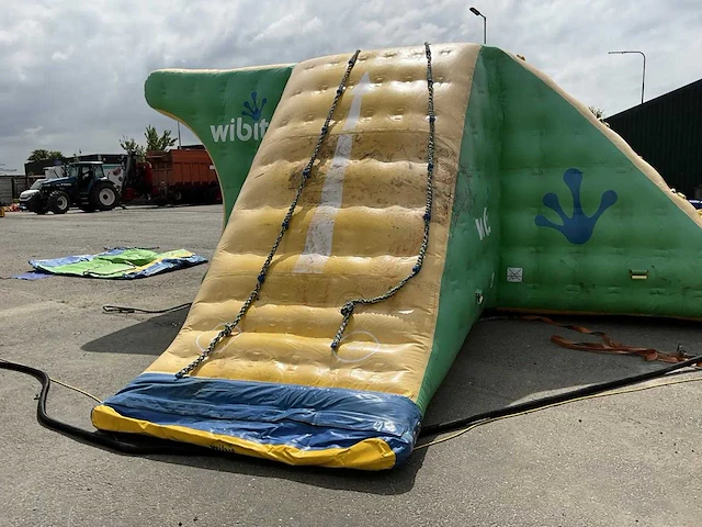 Wibit - action tower xxl - aquapark speeltoestel (c) - afbeelding 3 van  9