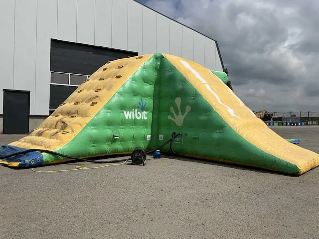 Wibit - action tower xxl - aquapark speeltoestel (c) - afbeelding 7 van  9