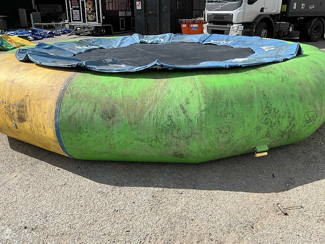 Wibit - bouncer xxl - aquapark speeltoestel (c) - afbeelding 6 van  8