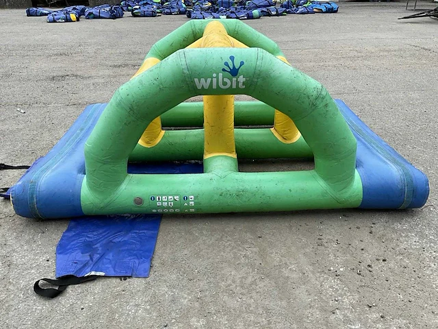 Wibit - bridge - aquapark speeltoestel (c) - afbeelding 2 van  7