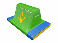 Wibit - cliff - aquapark speeltoestel (c)
