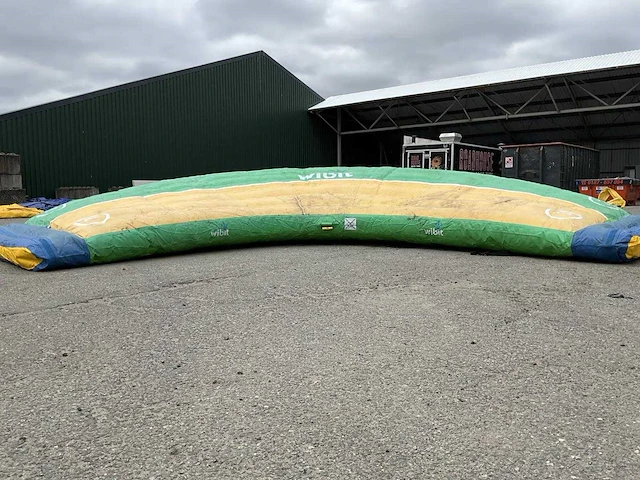 Wibit - curve - aquapark speeltoestel (c) - afbeelding 2 van  7