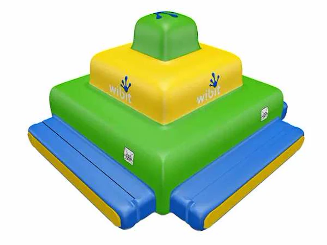 Wibit - deck 3 - aquapark speeltoestel (c) - afbeelding 1 van  5