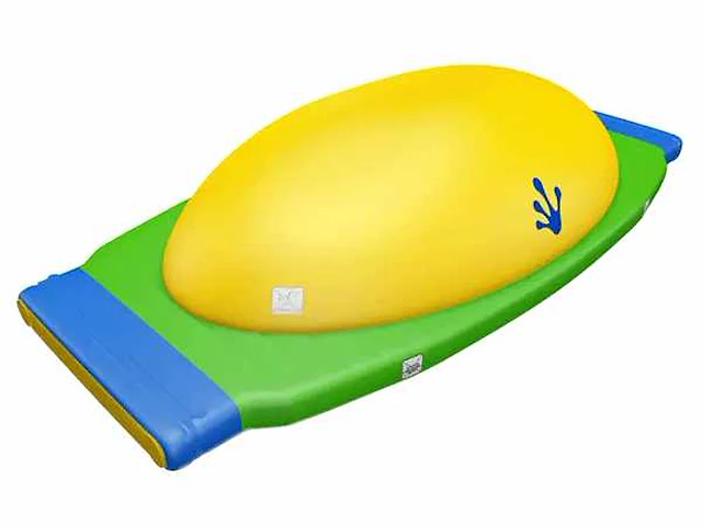 Wibit - dome - aquapark speeltoestel (c) - afbeelding 1 van  4