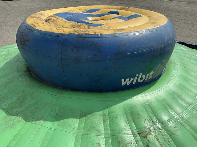 Wibit - roundabout - aquapark speeltoestel (c) - afbeelding 4 van  8