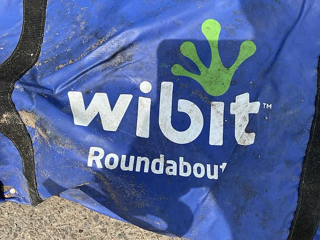 Wibit - roundabout - aquapark speeltoestel (c) - afbeelding 6 van  8