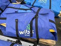Wibit - slope - aquapark speeltoestel (c) - afbeelding 2 van  5