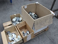 Wielen in diverse maten en uitvoeringen op pallet. - afbeelding 2 van  2