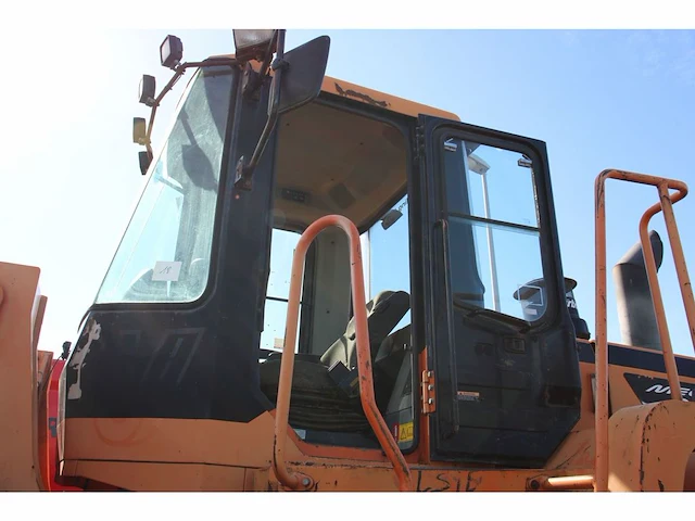 Wiellader daewoo mega400-v - bj2005 - afbeelding 7 van  32