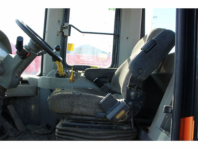 Wiellader daewoo mega400-v - bj2005 - afbeelding 13 van  32