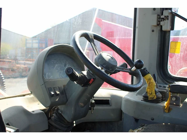 Wiellader daewoo mega400-v - bj2005 - afbeelding 14 van  32