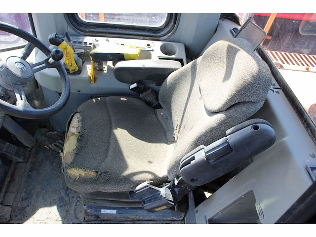 Wiellader daewoo mega400-v - bj2005 - afbeelding 15 van  32