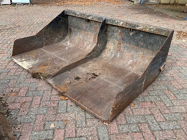 Wielladerbak - afbeelding 1 van  3