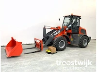 Wielladers en shovels