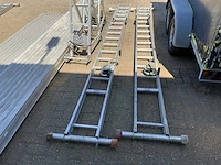 Wienese aluminium gevel/optreksteiger - afbeelding 11 van  12