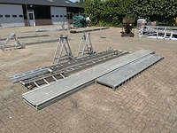 Wienese aluminium gevel/optreksteiger - afbeelding 1 van  12