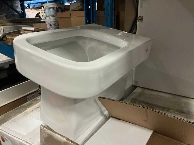 Wiesbaden carré wandcloset met zitting (2x) - afbeelding 2 van  4