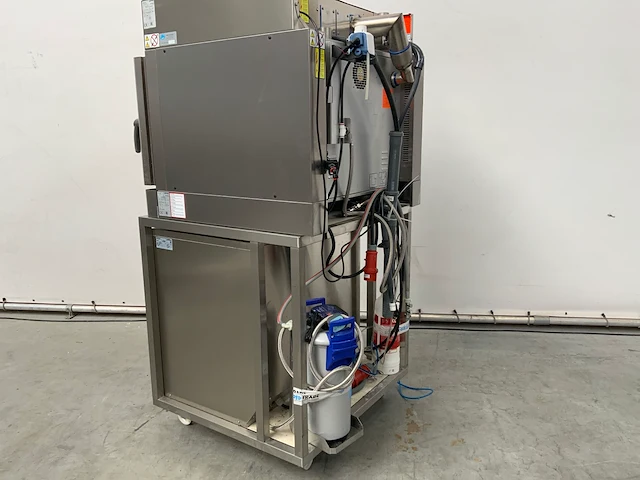 Wiesheu & winterhalter euromat 64s bakkerijoven & pannenwasmachine - afbeelding 2 van  12