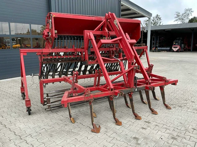 Wifo cultivator met pijpen zaaimachine - afbeelding 1 van  26