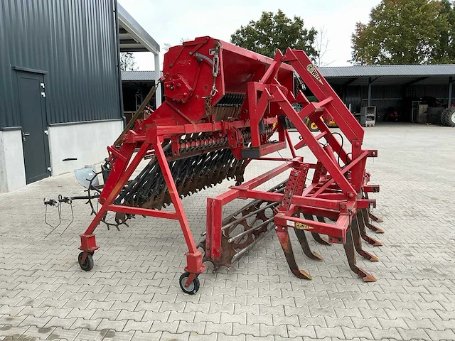 Wifo cultivator met pijpen zaaimachine - afbeelding 23 van  26