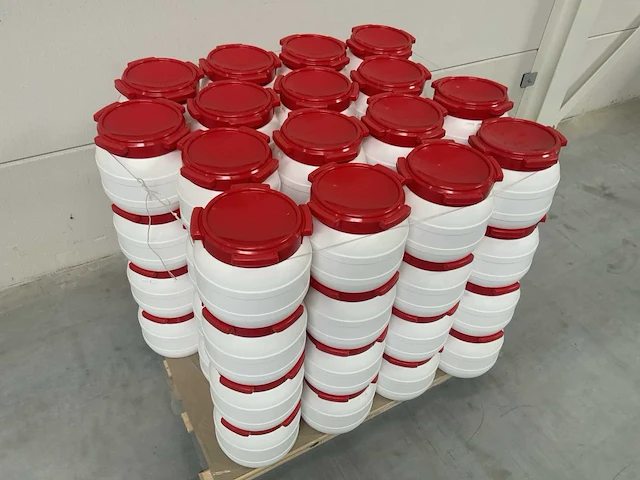 Wijdmondvat - waterkluis 10,4 liter wit met rood deksel - afbeelding 3 van  7