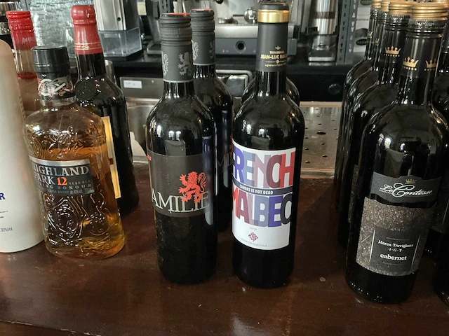 Wijn en sterke drank - afbeelding 8 van  10