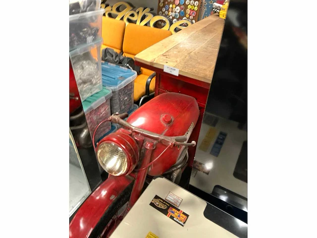 Wijnkast motor decoratie - afbeelding 4 van  4