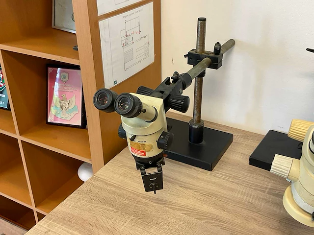 Wild heerbrugg m38 microscope - afbeelding 2 van  6