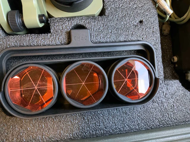 Wild heerbrugg t2 theodoliet landmeters uitrustings set - afbeelding 2 van  27