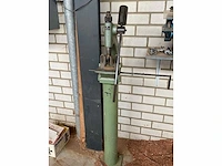 Wilhelm - ponsmachine - afbeelding 1 van  2