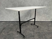 Wilkahn - elektrisch zit/sta verrijdbare klaptafel 200x100 - afbeelding 1 van  17