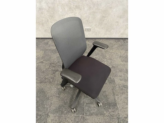 Wilkahn trimension 2022 - ergonomische bureaustoel - afbeelding 16 van  16