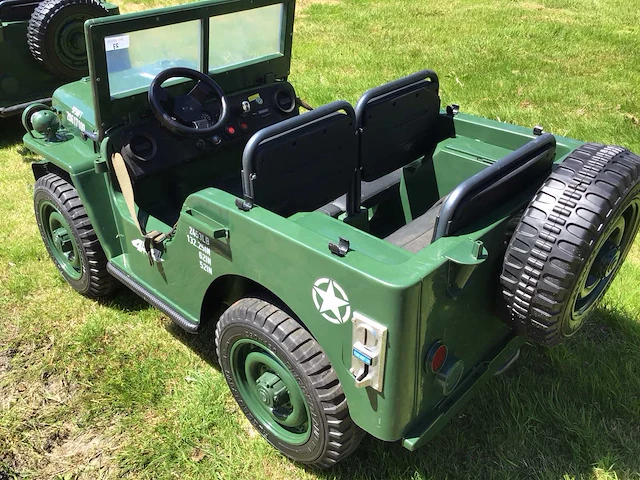 Willys mb jeep elektrische speelgoed auto - afbeelding 3 van  9