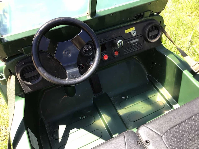 Willys mb jeep elektrische speelgoed auto - afbeelding 8 van  9