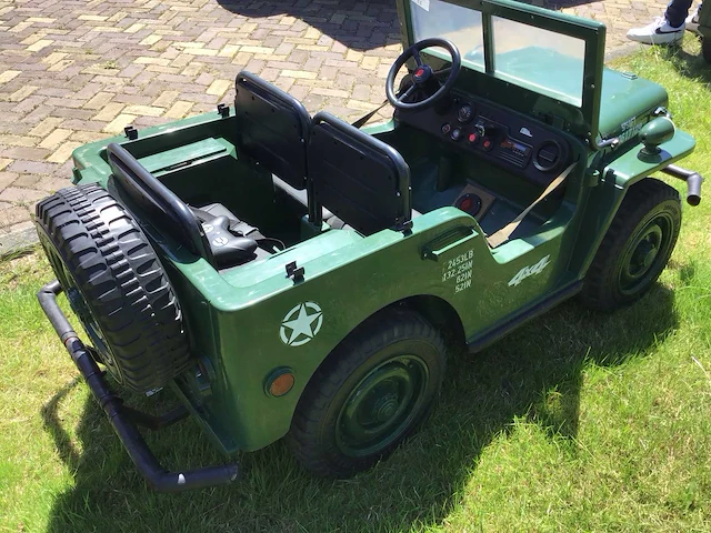 Willys mb jeep elektrische speelgoed auto - afbeelding 6 van  11