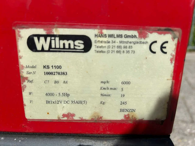 Wilms ks 1100 met opvangbak en elektrische starter - veeg/zuigmachine - afbeelding 4 van  13