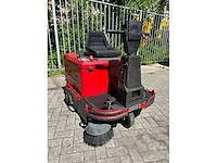 Wilms ks 1100 met opvangbak en elektrische starter - veeg/zuigmachine - afbeelding 7 van  13
