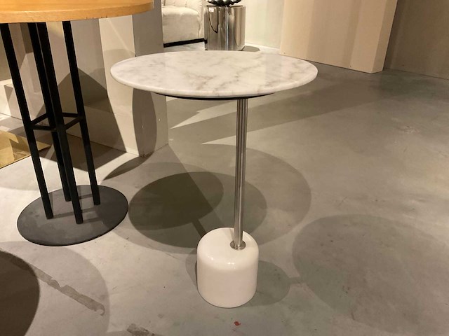 Wilo bijzettafel - afbeelding 1 van  9