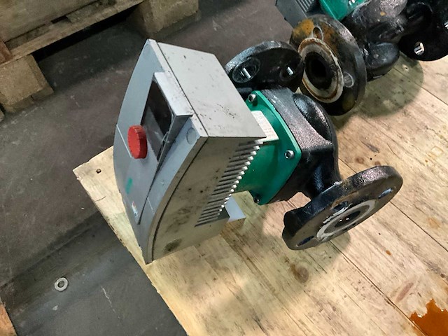 Wilo stratos 25/1-10 circulatiepomp (2x) - afbeelding 3 van  5