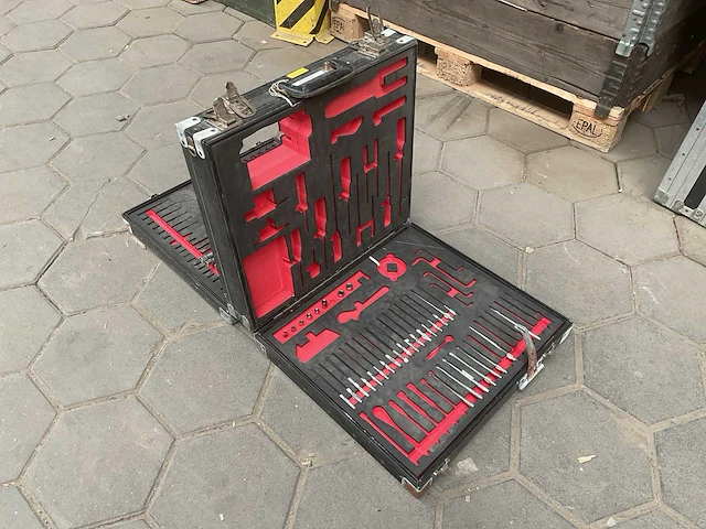 Wilson case gereedschapskoffer - afbeelding 1 van  7