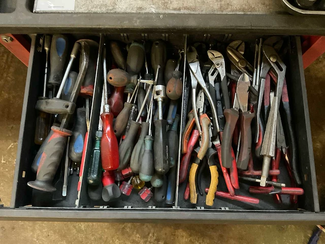 Windgassen hindrichs gevulde gereedschapswagen - afbeelding 4 van  9